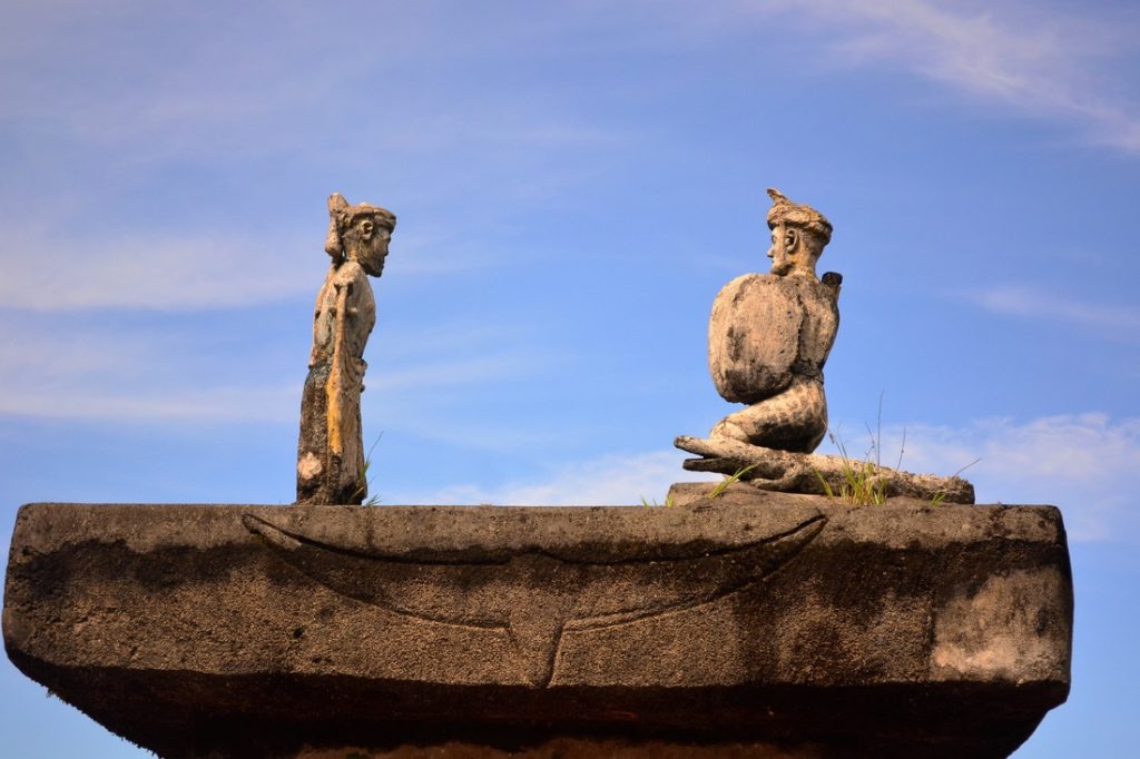 Tomba megalitica a Ratenggaro, Sumba